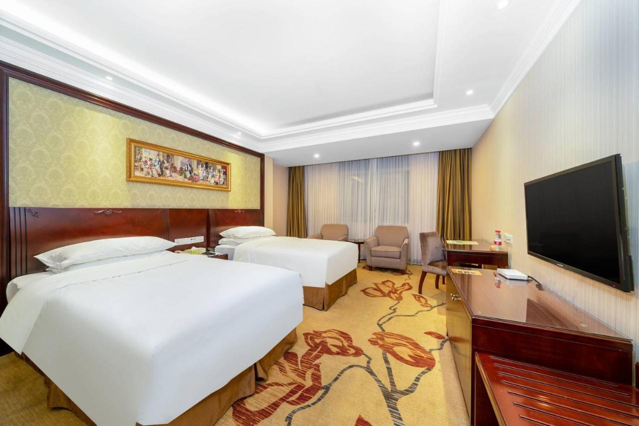 Vienna Hotel Dongguan Houjie Exhibition Center المظهر الخارجي الصورة