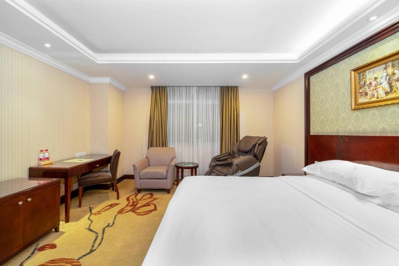 Vienna Hotel Dongguan Houjie Exhibition Center المظهر الخارجي الصورة