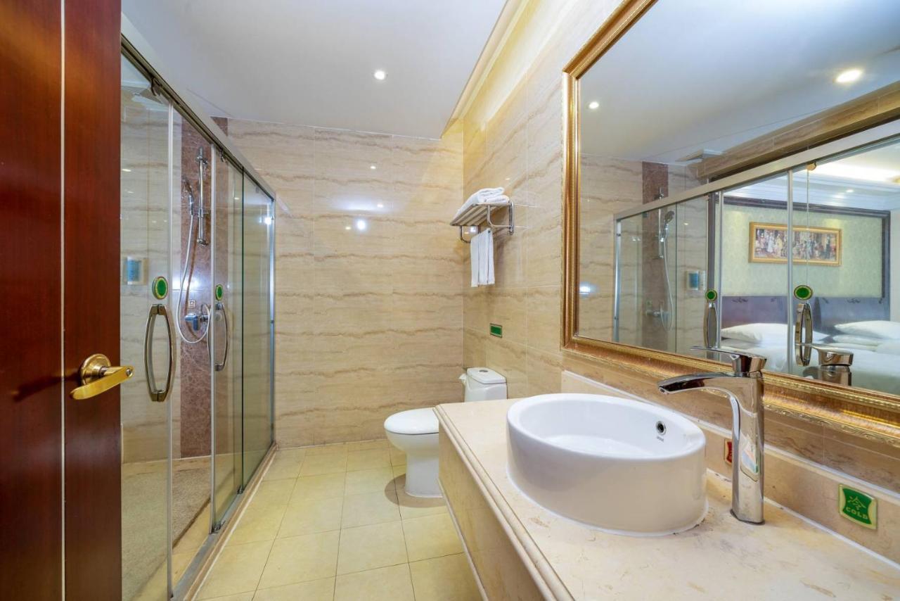 Vienna Hotel Dongguan Houjie Exhibition Center المظهر الخارجي الصورة