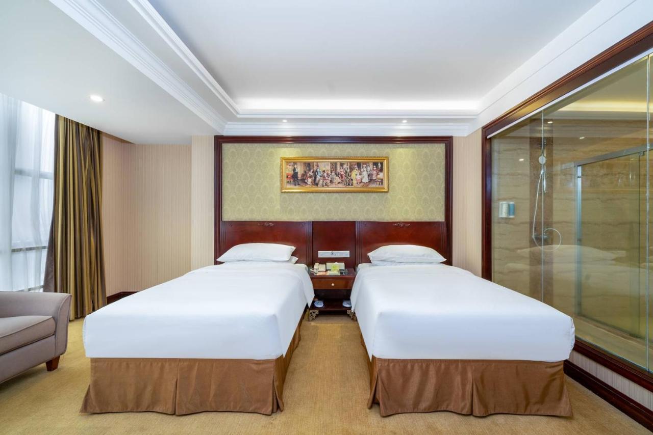 Vienna Hotel Dongguan Houjie Exhibition Center المظهر الخارجي الصورة