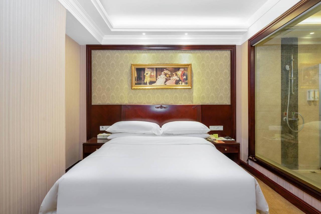 Vienna Hotel Dongguan Houjie Exhibition Center المظهر الخارجي الصورة